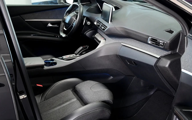 Peugeot 3008 cena 99999 przebieg: 78000, rok produkcji 2018 z Kłodawa małe 781